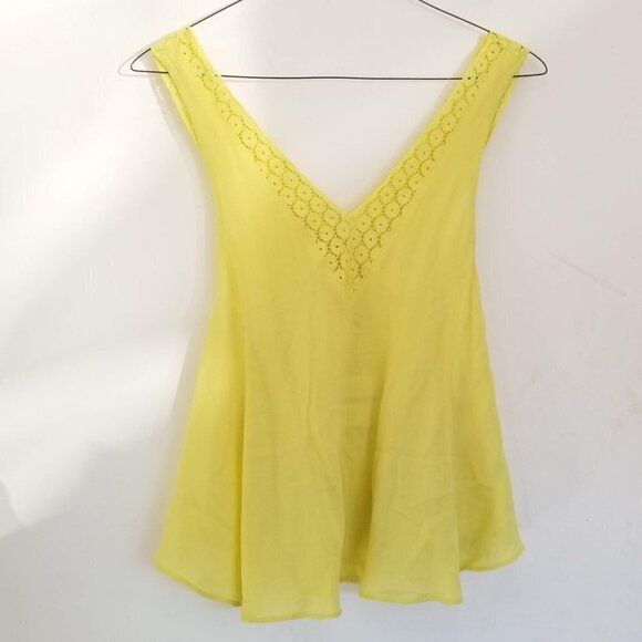 NEW Intimately Free Deep V-Neck Lace Yellow Top XS - Picture 4 of 11